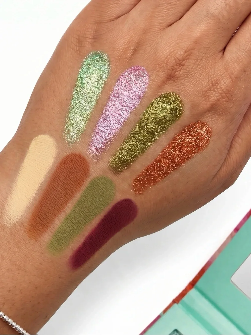 Alamar Cosmetics Princesa Del Caribe Eyeshadow Palette 💋